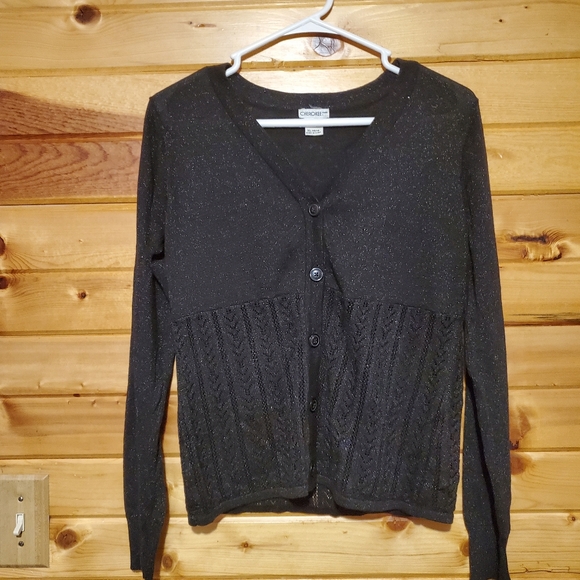 Woman's sweater - Picture 1 of 3